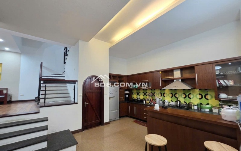 Bán Biệt thự Khu đô Thị Mỹ Đình I, 100m2 mặt tiền 8m , 4 ngủ 38 tỷ.