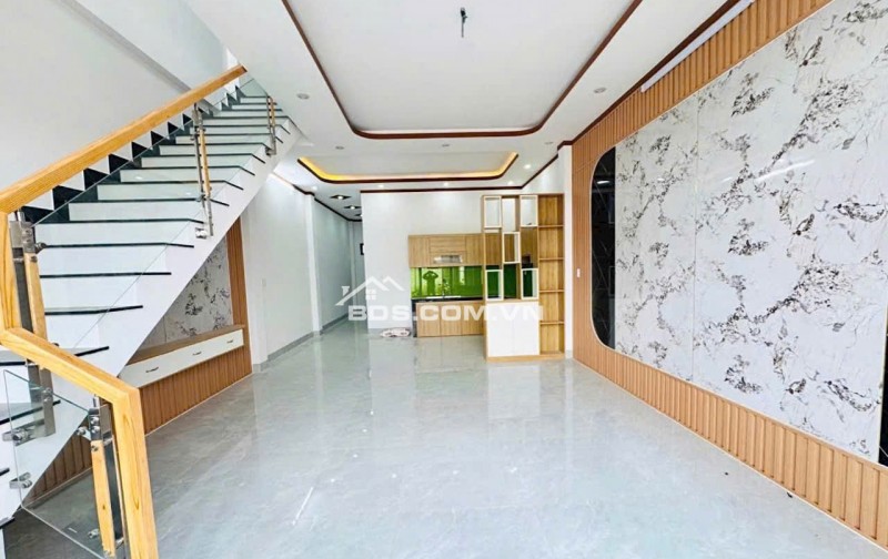  Duy Nhất 1 căn Nhà 1 Trệt 1 Lầu ngay Công An phường Tân Triều