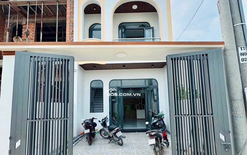  Duy Nhất 1 căn Nhà 1 Trệt 1 Lầu ngay Công An phường Tân Triều