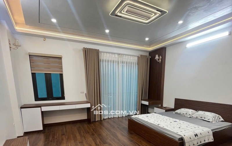  Bán nhà mới đẹp phố Tôn Đức Thắng, Đống Đa – 50m², 7 tầng, thang máy