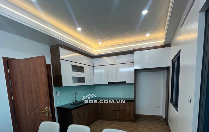  Bán nhà mới đẹp phố Tôn Đức Thắng, Đống Đa – 50m², 7 tầng, thang máy