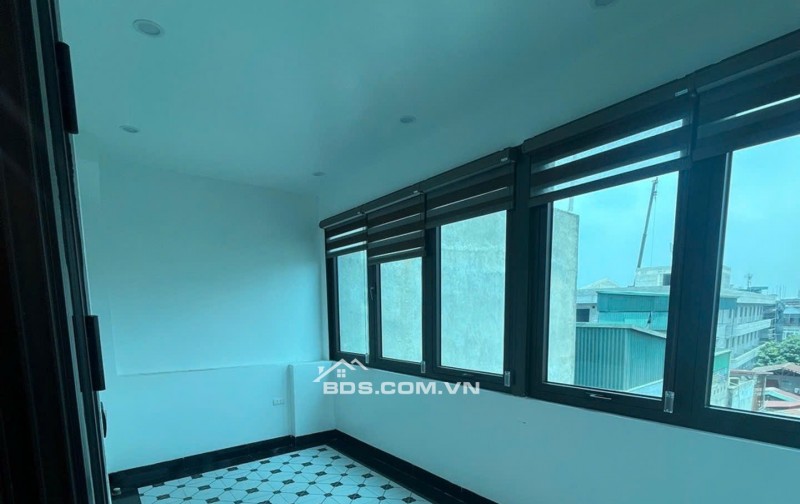  Bán nhà mới đẹp phố Tôn Đức Thắng, Đống Đa – 50m², 7 tầng, thang máy