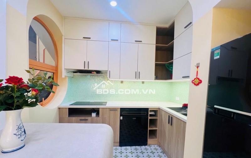  Bán nhà mới đẹp phố Tôn Đức Thắng, Đống Đa – 50m², 7 tầng, thang máy