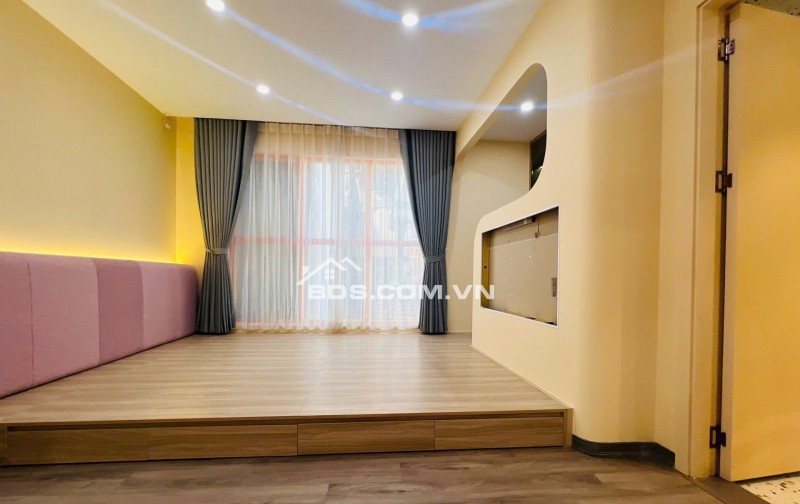  Bán nhà mới đẹp phố Tôn Đức Thắng, Đống Đa – 50m², 7 tầng, thang máy