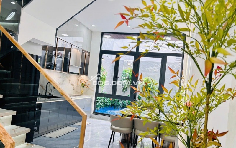 BÁN homestay nguyễn hoàng 70mv 4 tầng 4 phòng ngủ hồ bơi nhỉnh 7 tỷ