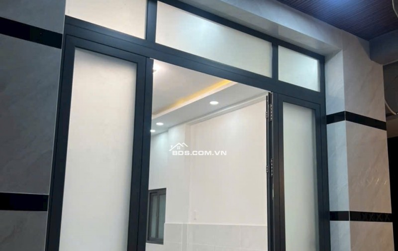 NHÀ MỚI ĐẸP HUỲNH TẤN PHÁT , PHÚ THUẬN ,  Q7 - 20M2 -2PN CHỈ 1 TY 270TR