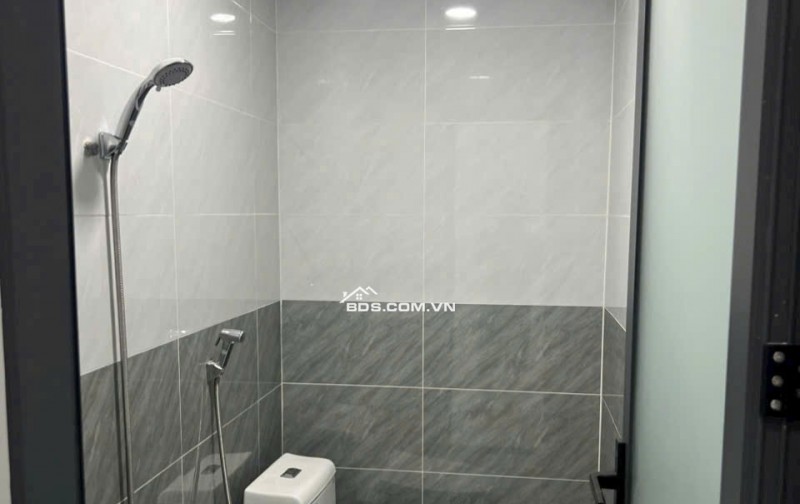 NHÀ MỚI ĐẸP HUỲNH TẤN PHÁT , PHÚ THUẬN ,  Q7 - 20M2 -2PN CHỈ 1 TY 270TR