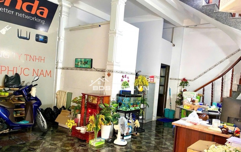 Bán nhà hẻm thông đường Thiên Phước, bề ngang rộng gần 6m, xung quanh đầy đủ tiện ích