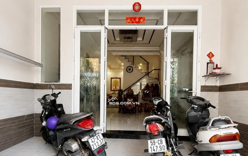 BÁN NHÀ Q7 – LÝ PHỤC MAN – HẺM XE HƠI 6M – SHR HOÀN CÔNG – 12.8 TỶ