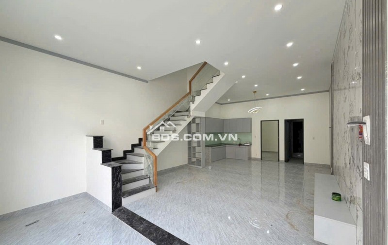  CHỈ CÒN 1 CĂN - GIÁ 1 TỶ 990 TRIỆU  Nhà đẹp, sổ hồng riêng, thổ cư 100%