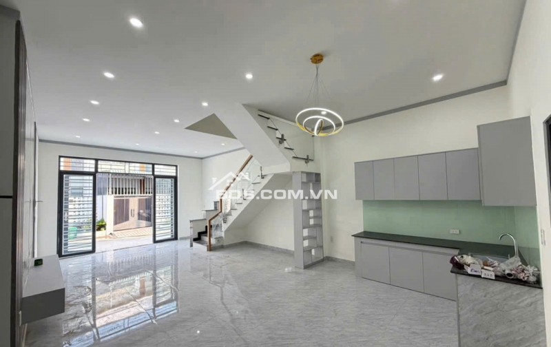  CHỈ CÒN 1 CĂN - GIÁ 1 TỶ 990 TRIỆU  Nhà đẹp, sổ hồng riêng, thổ cư 100%