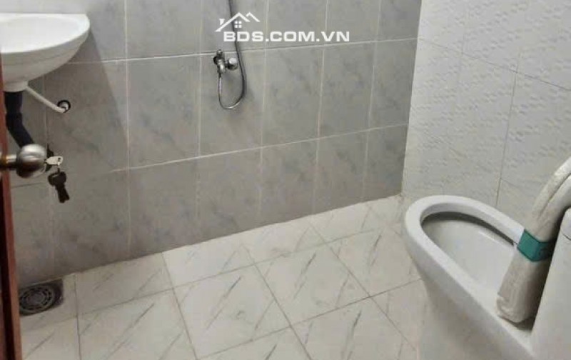  BÁN GẤP NHÀ CẤP 4 GIÁ CHỈ 920 TRIỆU TẠI BÀ ĐIỂM – HÓC MÔN 