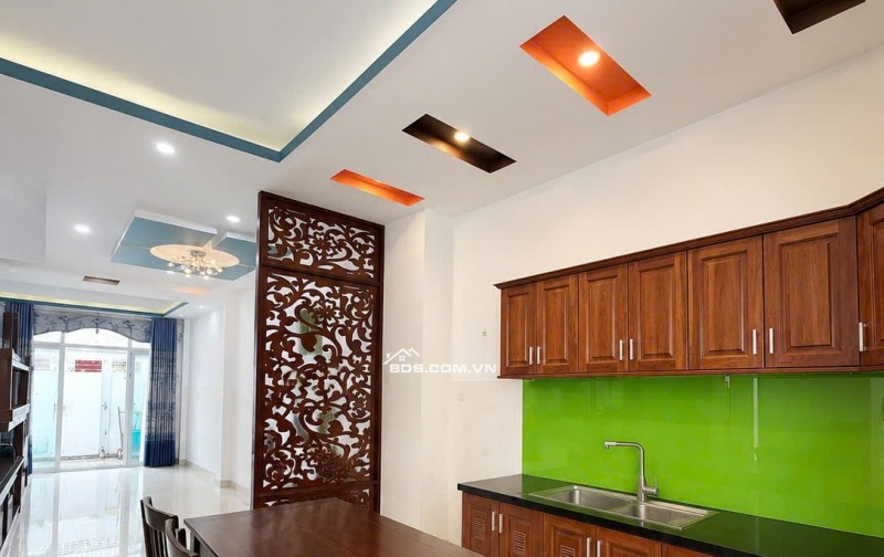 Nhà 3 tầng kề góc khu đô thị Vĩnh Điềm Trung giá tốt