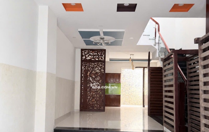 Nhà 3 tầng kề góc khu đô thị Vĩnh Điềm Trung giá tốt