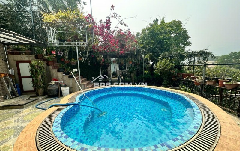 CHUYỂN NHƯỢNG KHUÔN VIÊN NGHỈ DƯỠNG CAO CẤP 2.500m² – CÁCH HÀ NỘI CHỈ 40KM