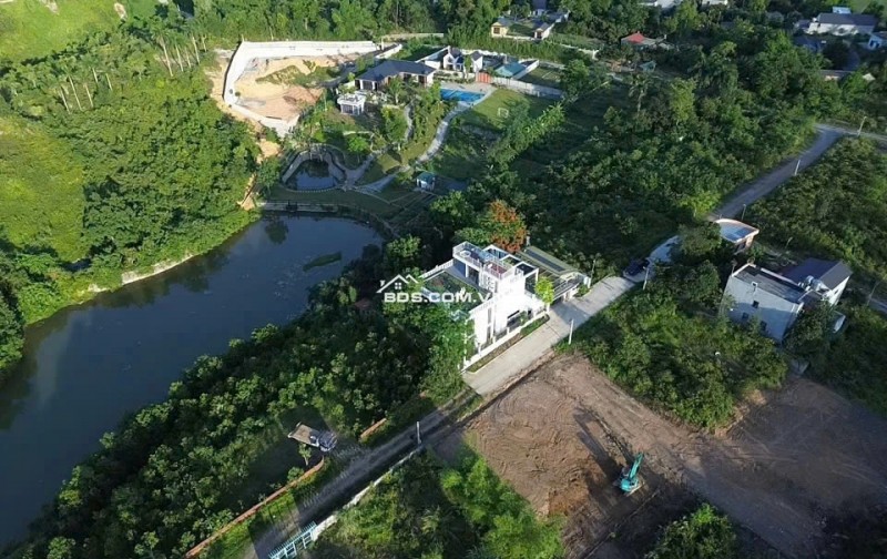 Đất Nền Nghỉ Dưỡng view hồ Khu Villa Hiện Hữu, Cách Hà Nội Chỉ 40km