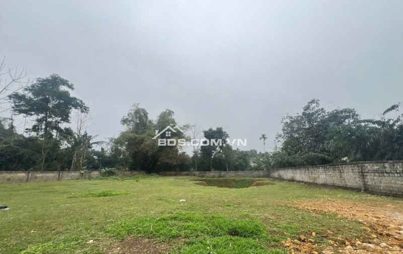 CẦN BÁN MẢNH ĐẤT 1420M VUÔNG VẮN ,KHÔNG GIAN THOÁNG ĐÃNG