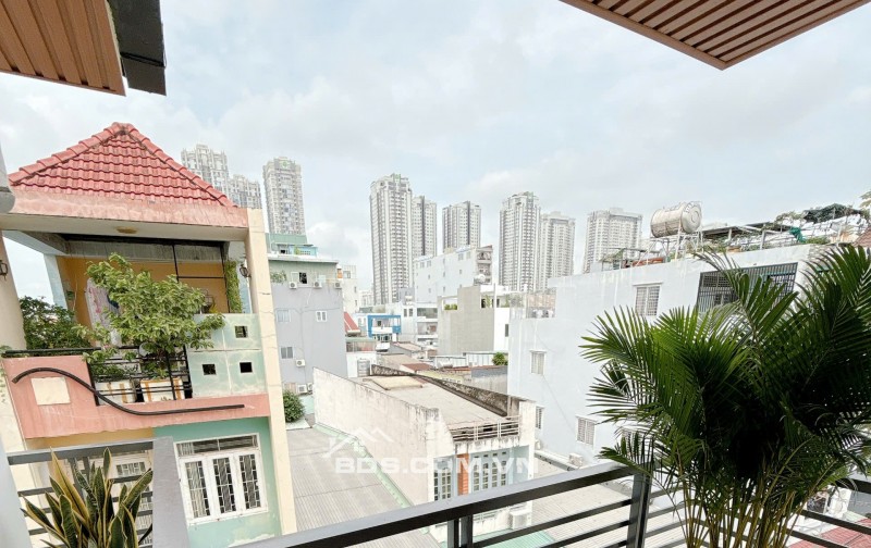 NHÀ GÓC 2 MẶT TIỀN – VỊ TRÍ SIÊU ĐẸP – 9.6 TỶ - HH 1% NHỜ ACE GIỚI THIỆU. LH:0938288389.