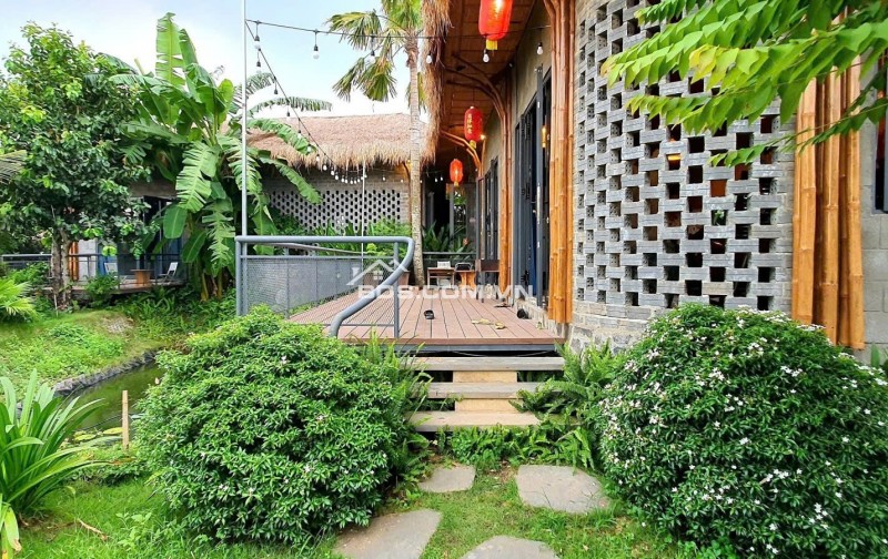 BÁN NHÀ VƯỜN NGHỈ DƯỠNG MẶT TIỀN LONG CHIẾN – 877M² – GIÁ CHỈ 8.5 TỶ