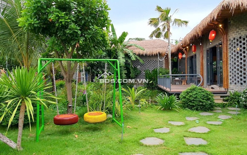 BÁN NHÀ VƯỜN NGHỈ DƯỠNG MẶT TIỀN LONG CHIẾN – 877M² – GIÁ CHỈ 8.5 TỶ