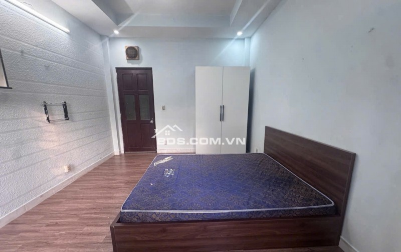 CHO THUÊ PHÒNG TRỌ MẶT TIỀN ĐƯỜNG ĐẶNG CHẤT P2 Q8. LH:0949757339
