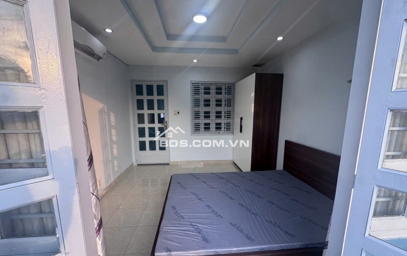 CHO THUÊ PHÒNG TRỌ MẶT TIỀN ĐƯỜNG ĐẶNG CHẤT P2 Q8. LH:0949757339