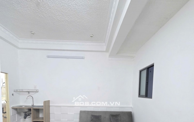 Bán nhà cho thuê căn hộ dịch vụ 5 tầng  ngay hẻm ô tô Tân Phú  giá 8 tỷ 200