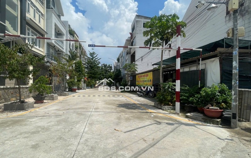 Đất Trống góc 2 Mặt Tiền 11x20m Khu Tân An Huy 1hecta P Tân phong Q7, giá 26 tỷ TL