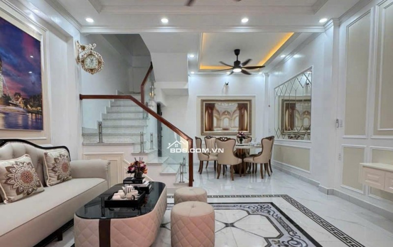 SIÊU PHẨM NHÀ ĐỘC LẬP 4 TẦNG , NỘI THẤT CAO CẤP HÀNG KÊNH