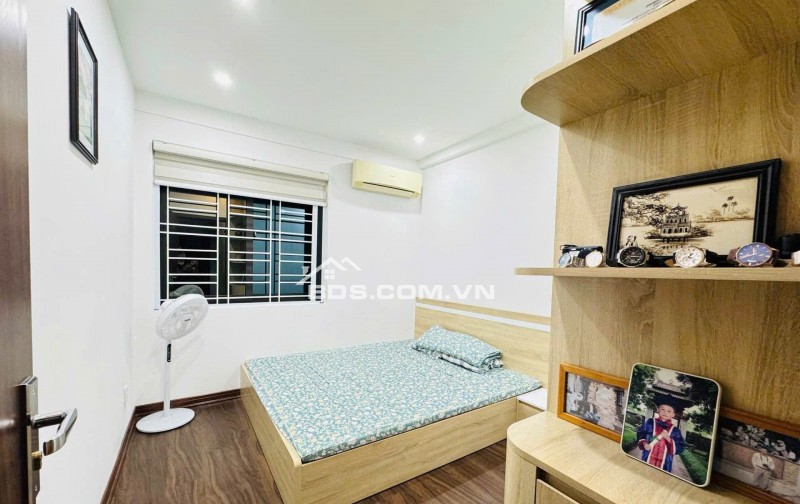  Căn hộ 3 phòng ngủ – 2 WC – Nội thât sang xịn mịn,Bán Đảo Linh Đàm