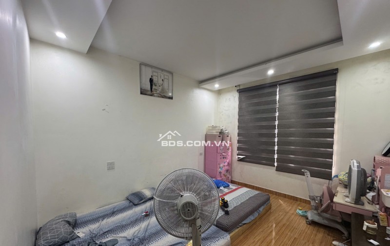 MẶT ĐƯỜNG KIỀU SƠN - VĂN CAO , NHÀ 4 TẦNG VỊ TRÍ SIÊU ĐẸP , NHÀ DÒNG TIỀN