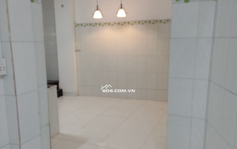 Cho thuê nhà nguyên căn hẻm Dương Bá Trạc – Phường Chánh Hưng, TP.HCM