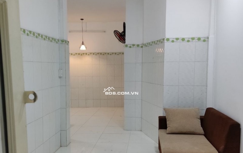 Cho thuê nhà nguyên căn hẻm Dương Bá Trạc – Phường Chánh Hưng, TP.HCM