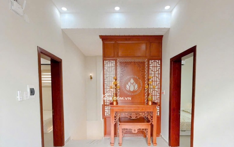 HÀNG NÓNG GIÁ RẺ QUẬN 7 CHỈ NHÌNH 6 TỶ