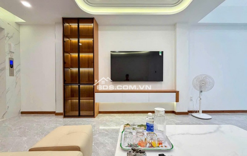 CẦN BÁN NHÀ XÂY MỚI CAO CẤP – HẺM XE HƠI BẠCH ĐẰNG, PHƯỜNG BÌNH THẠNH. LH:0909964978.
