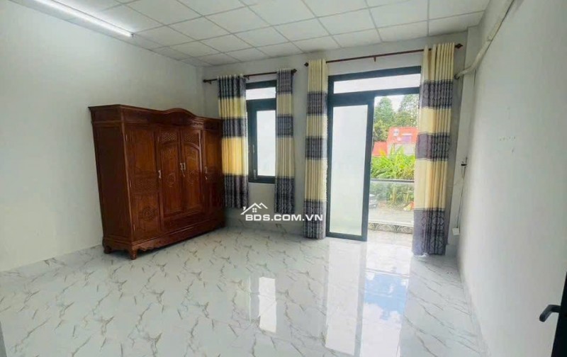  CHỈ 810 TRIỆU – SỞ HỮU NHÀ CẤP 4 FULL THỔ CƯ GẦN CHỢ VIỆT KIỀU, CỦ CHI 