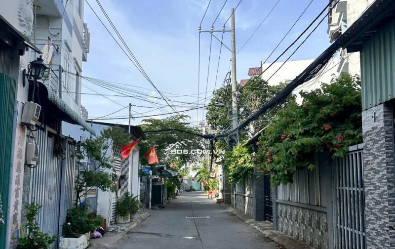 NHỈNH 5 TỶ NHỎ SIÊU RẺ 6mx17m - 4 TÀNG 