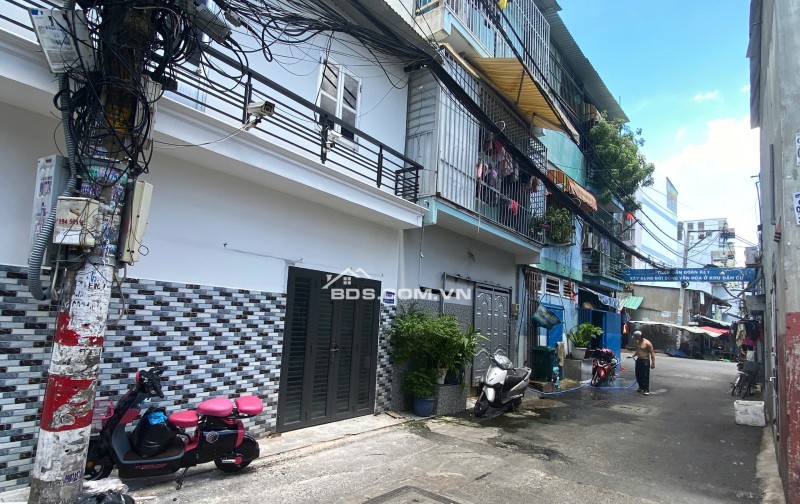 nhà hẻm xe hơi thông trục Phạm Văn Bạch ngang 7m dài 4m