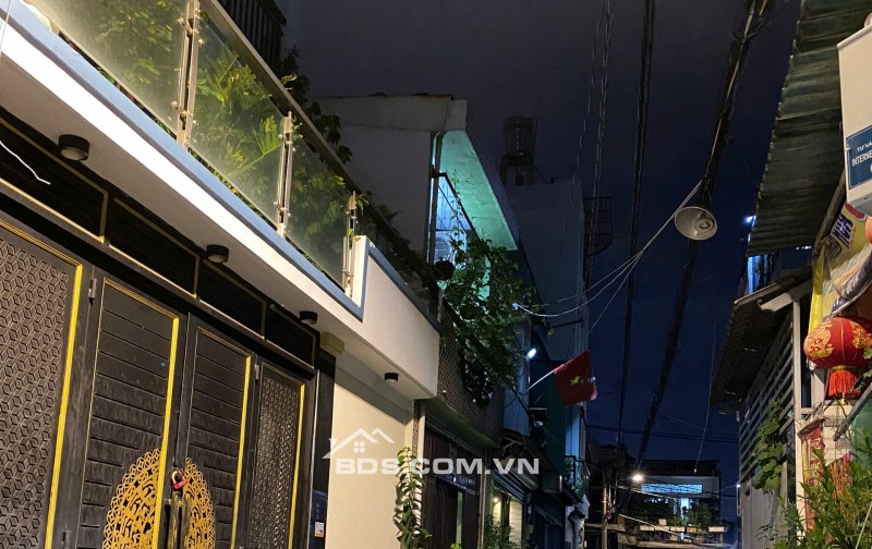 nhà phố 5 tầng full nội thất hẻm oto thông khắp nơi