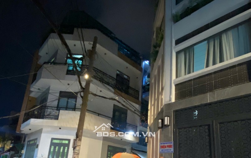 nhà phố 5 tầng full nội thất hẻm oto thông khắp nơi