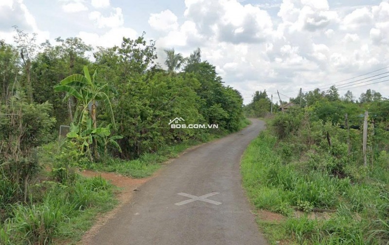 Cần bán nhanh lô đất view hồ giá đẹp ngay bù đốp - bình phước dt 707m2