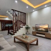 BÁN NHÀ 5 TẦNGx31m2-NGÕ THÔNG Ô TÔ ĐỖ CỬA–10 RA MẶT PHỐ-TRUNG TÂM SÀI ĐỒNG-GIÁ 6.X TỶ