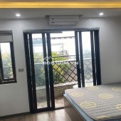 Cho thuê Căn hộ chung cư mini tại ngõ 193 Trích Sài. Ban công thoáng View Hồ Tây. Chỉ 7tr