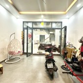 Bán nhà đường số 6, KDC Êm Đềm, Linh Xuân, Thủ Đức, TP HCM. DT 90 m2, 4 tầng. Giá 8,9 tỷ