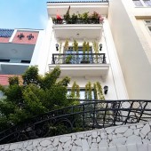 Nhà đẹp Trần Quang Diệu Q3 – DT 4,2×11,4m nở hậu – 5PN, Full nội thất, chỉ 15,8 tỷ TL