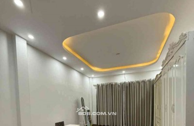 NHÀ DÂN XÂY CHẮC CHẮN - Ô TÔ NHỎ ĐỖ CỬA - 20M RA Ô TÔ THÔNG - NỞ HẬU SIÊU ĐẸP - THIẾT KẾ HIỆN ĐẠI