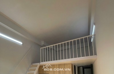 Cho thuê CC mini, có thang máy, có gác xép, có ban công gần trường Bách-Kinh-Xây, 0981888335