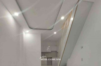 NHÀ 1 TRỆT 1 LẦU GẦN GIGAMALL - HẺM XE HƠI CHỦ CẦN BÁN GẤP