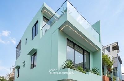 Nhà Hoàng Hoa Thám  Căn góc 2 mặt thoáng - Vài bước ra mặt tiền hẻm xe hơi