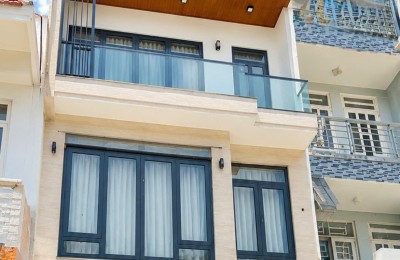 NHÀ BÁN KHU BÀU CÁT TÂN BÌNH - LẠC LONG QUÂN - 60M² - HXH - VỊ THẾ ĐẮC ĐỊA